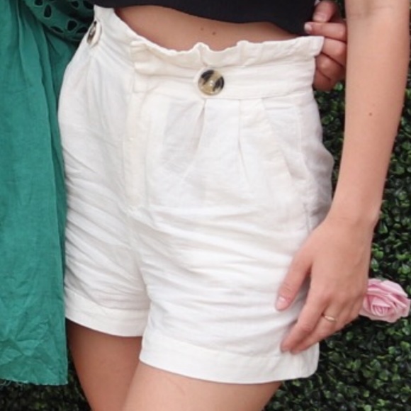 H&M Linen Shorts - Picture 1 of 2